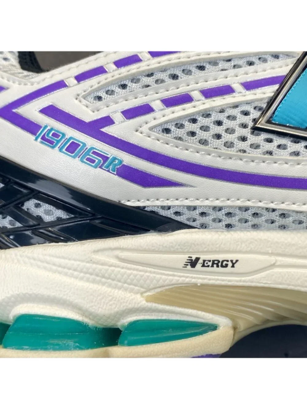 New Balance Men's 1906R Hornets M1906RCF Grey Virtual Blue Prism Purple Size 11